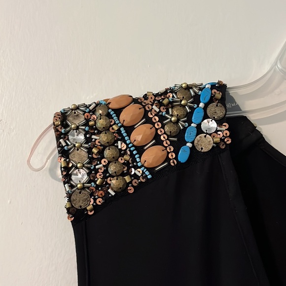 Black knee length dress - Picture 2 of 3